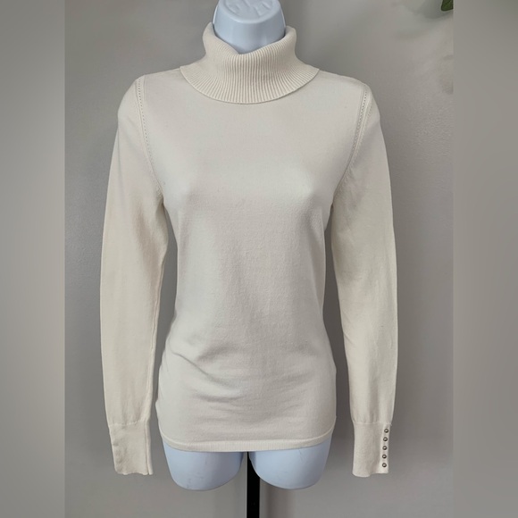White House Black Market Turtleneck Sweater - Picture 2 of 16
